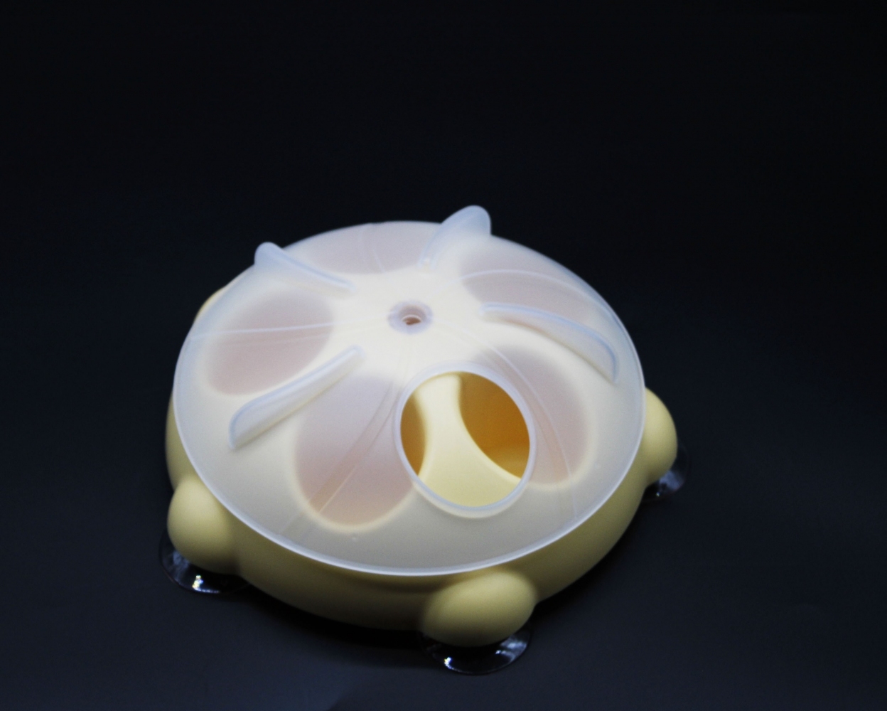 Кормушка для котов с головоломкой