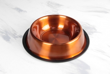 Миска для собак цветная метал на резинке