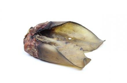 Вухо яловиче-сушене ласощі для собак