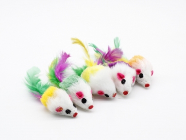 Игрушка Мышь Плюшевая с погремушкой и пером цветная 5 см.